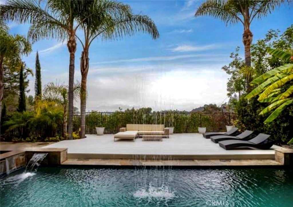 7218 Mulholland - Photo 6