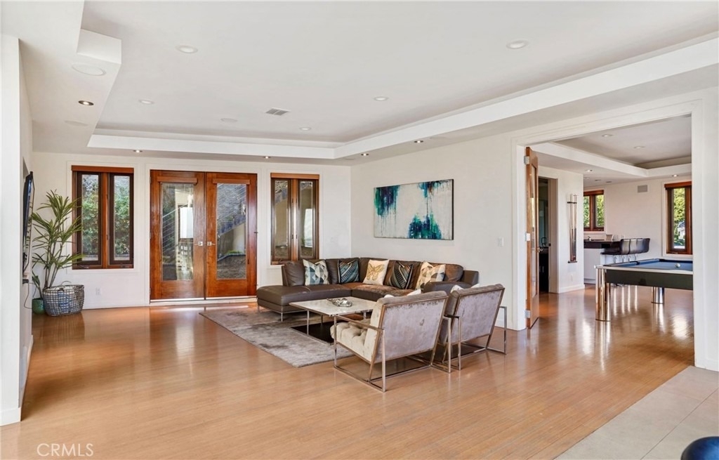 8827 Evanview - Photo 9