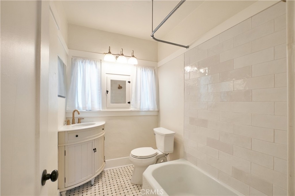 3045 Cedar - Photo 12