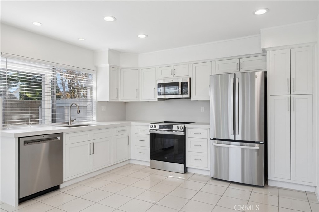 8822 Bellshire - Photo 9