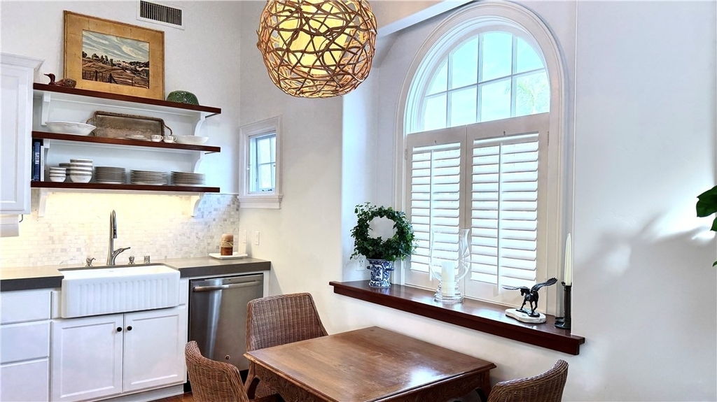 28 1/2 Beacon Bay - Photo 3