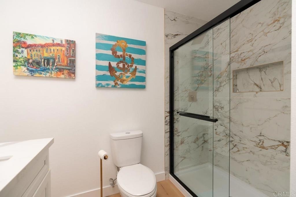 1025 Plover Way - Photo 8