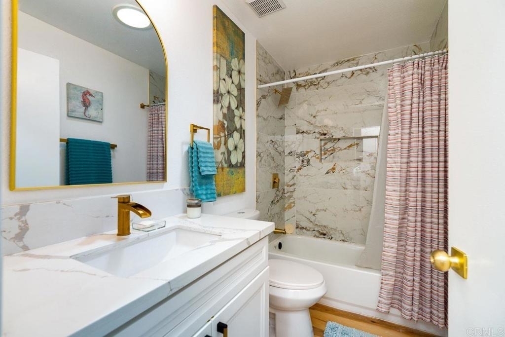1025 Plover Way - Photo 7