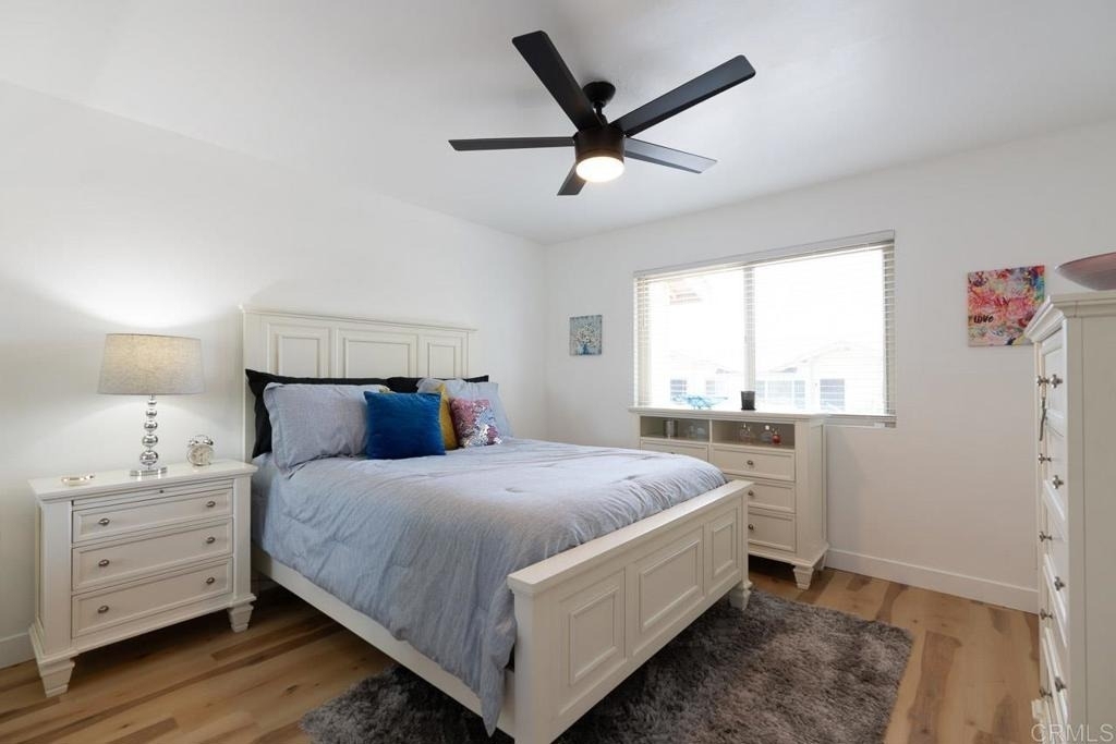 1025 Plover Way - Photo 10