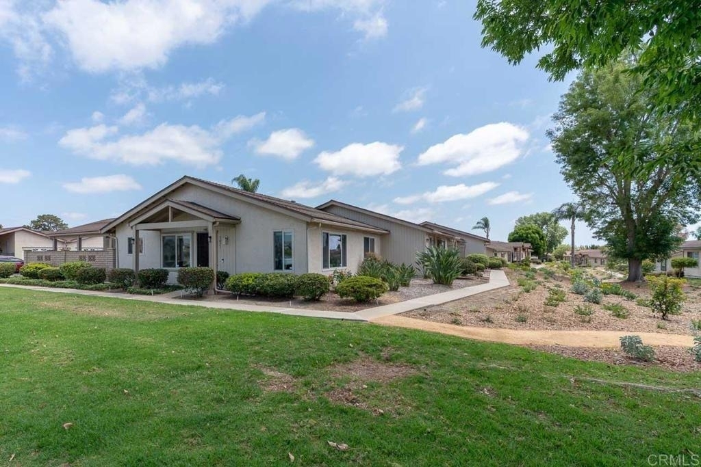 1025 Plover Way - Photo 15