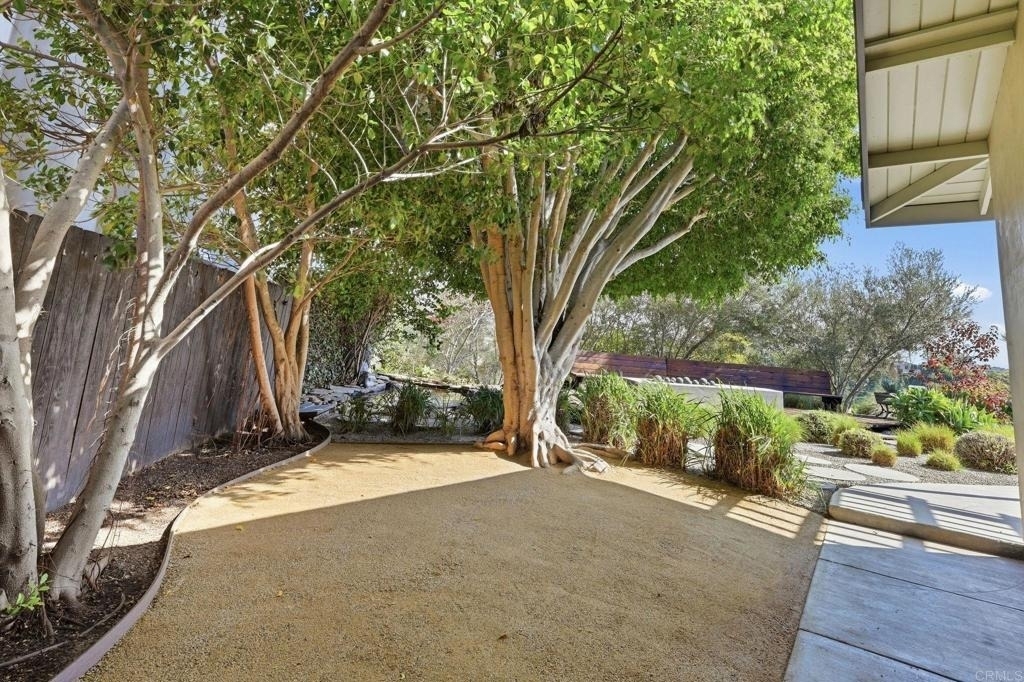 3811 Hiawatha Way - Photo 38