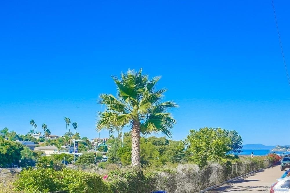 421 N Cedros Ave - Photo 50