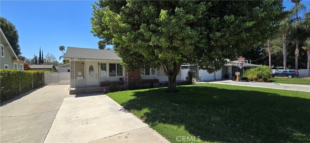 3550 Washington Street - Photo 1