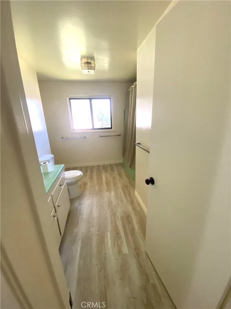 700 E Orangewood - Photo 8