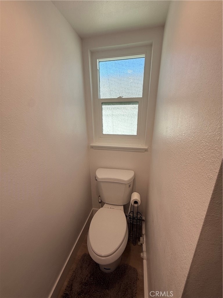 1395 B 3rd - Photo 14