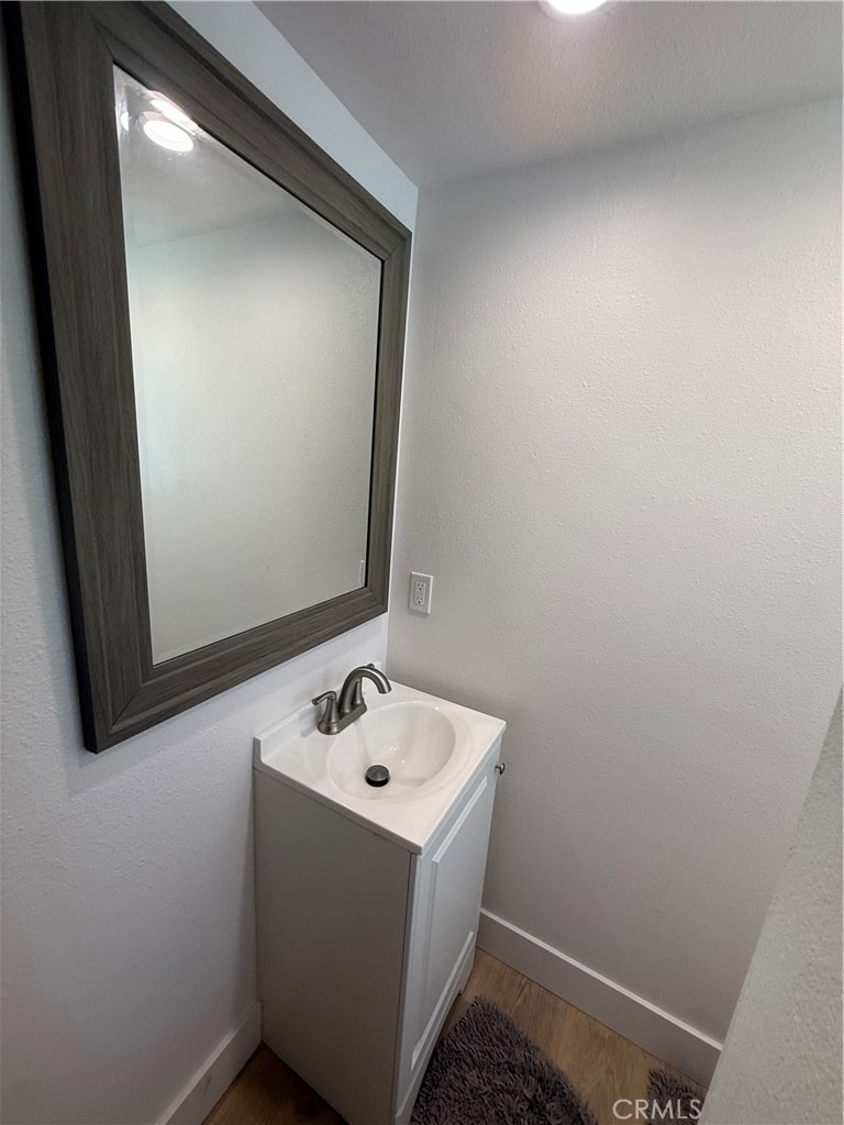 1395 B 3rd - Photo 13