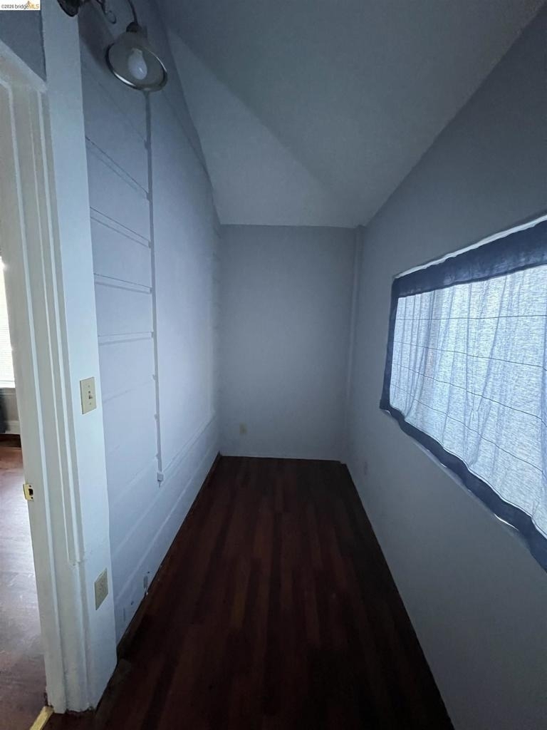 1251 63rd - Photo 3