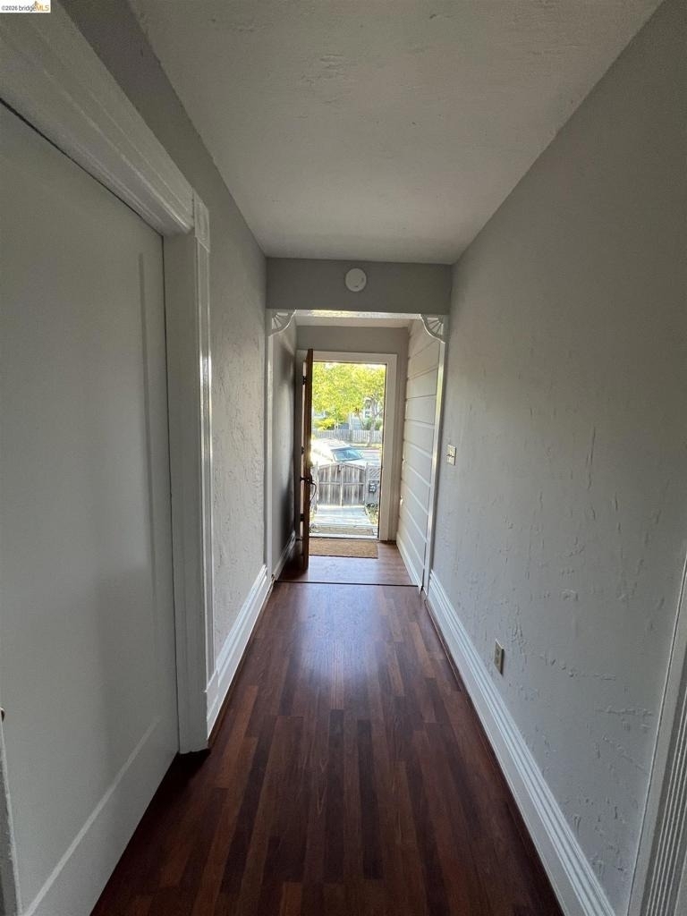 1251 63rd - Photo 4