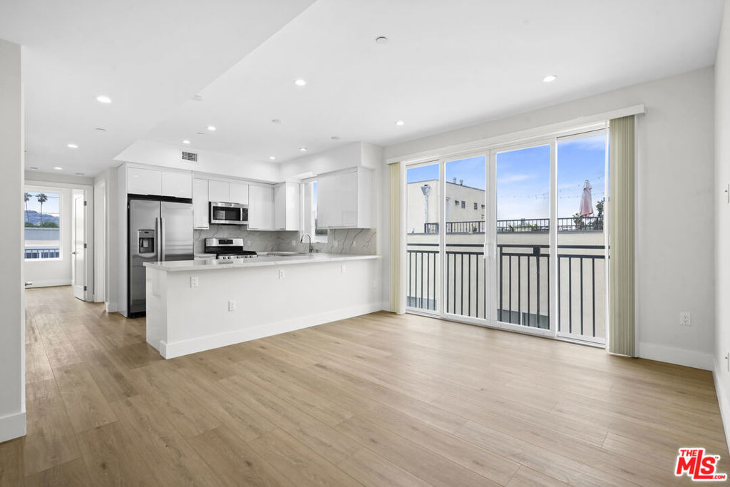 11042 La Maida Street - Photo 1