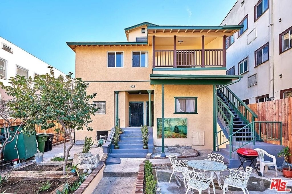826 S Park View Street - Photo 13