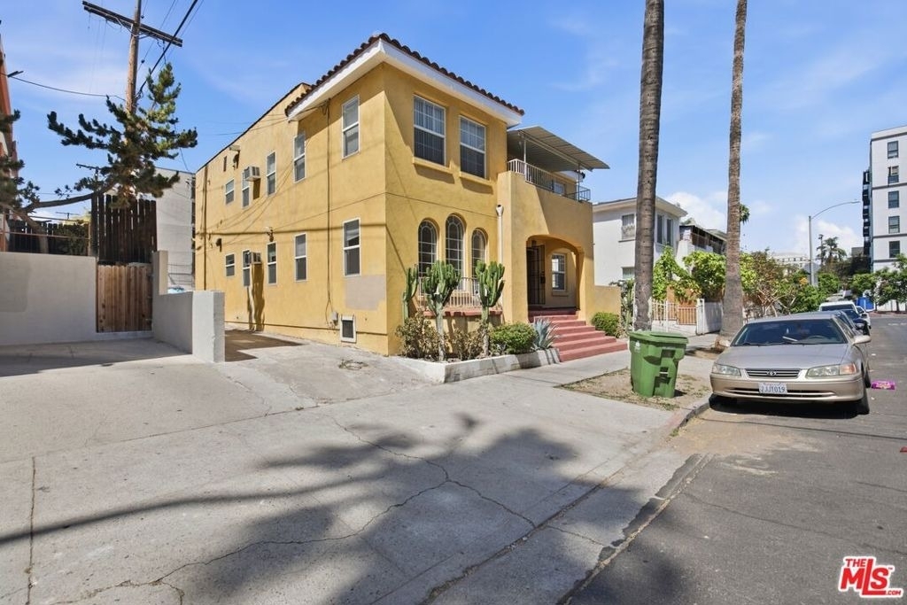3611 W 4th Street - Photo 14