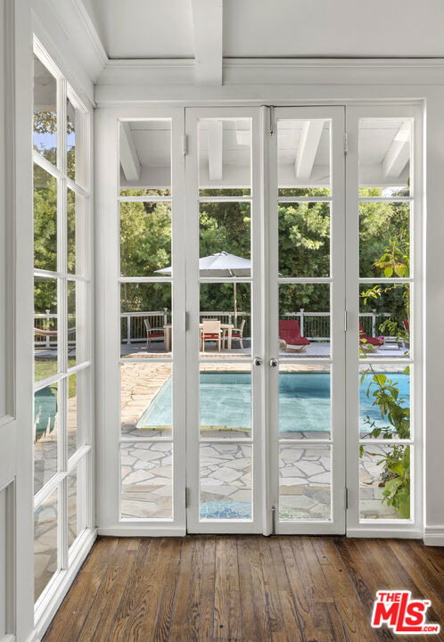 2761 Hutton Drive - Photo 8
