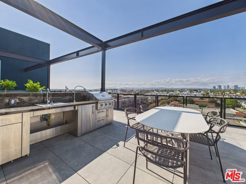 9900 Venice - Photo 22
