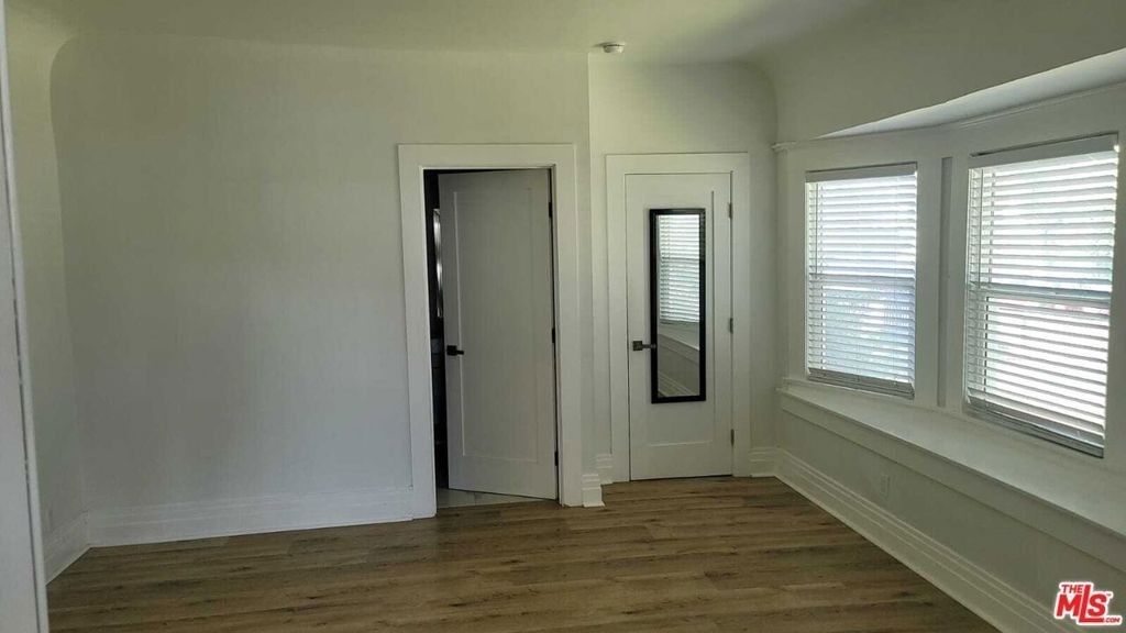 2926 Halldale Avenue - Photo 14