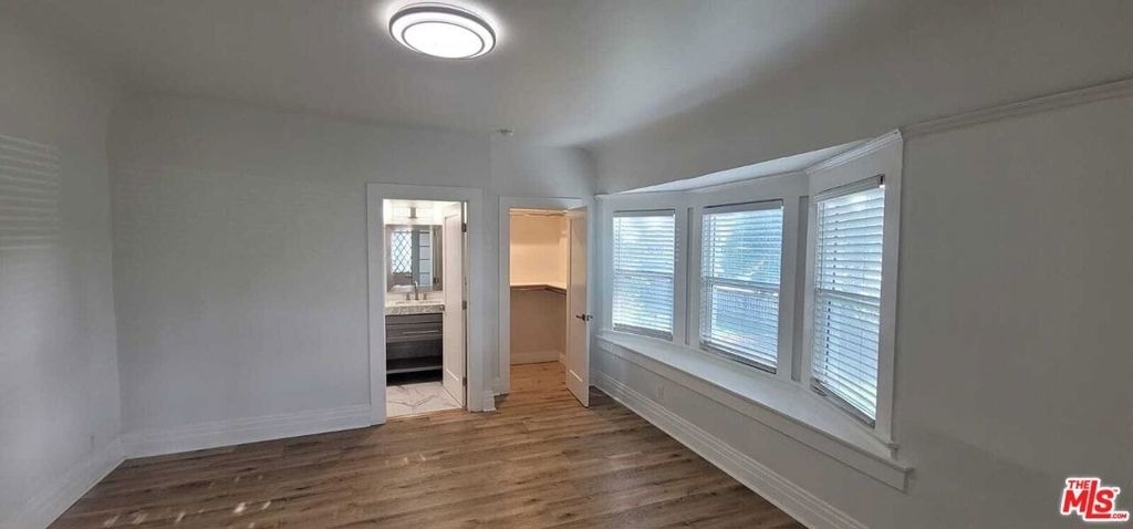 2926 Halldale Avenue - Photo 12