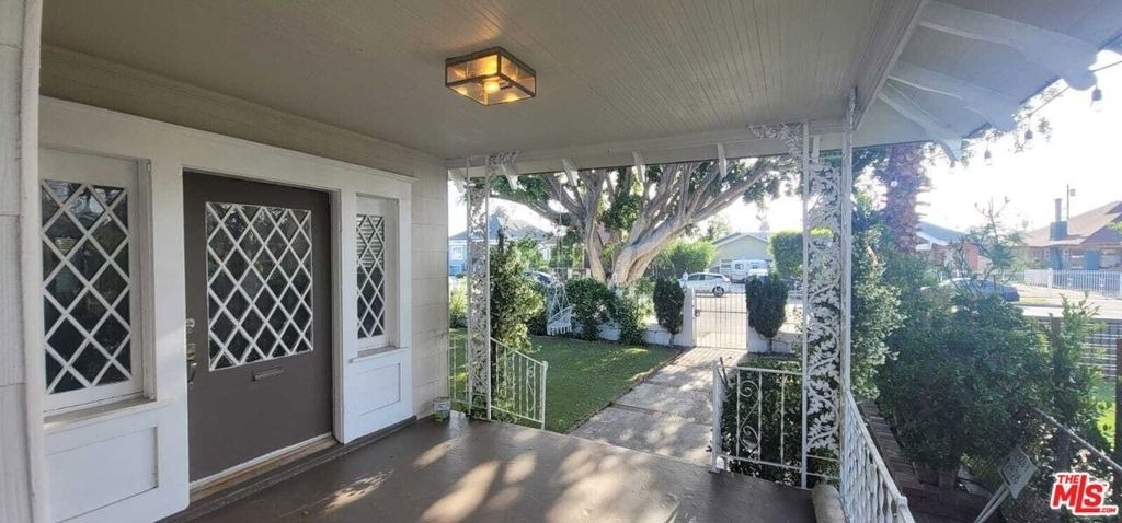 2926 Halldale Avenue - Photo 1