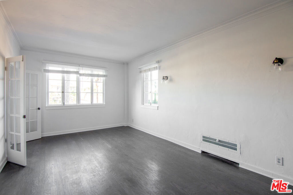 1201 N Crescent Heights Boulevard - Photo 1