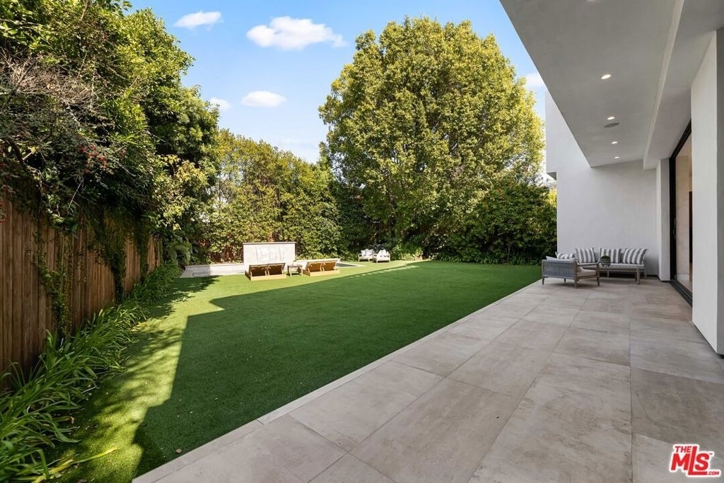 12119 Travis Street - Photo 25