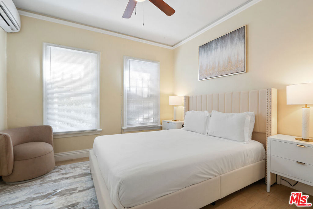 442 N Orange Grove Avenue - Photo 4