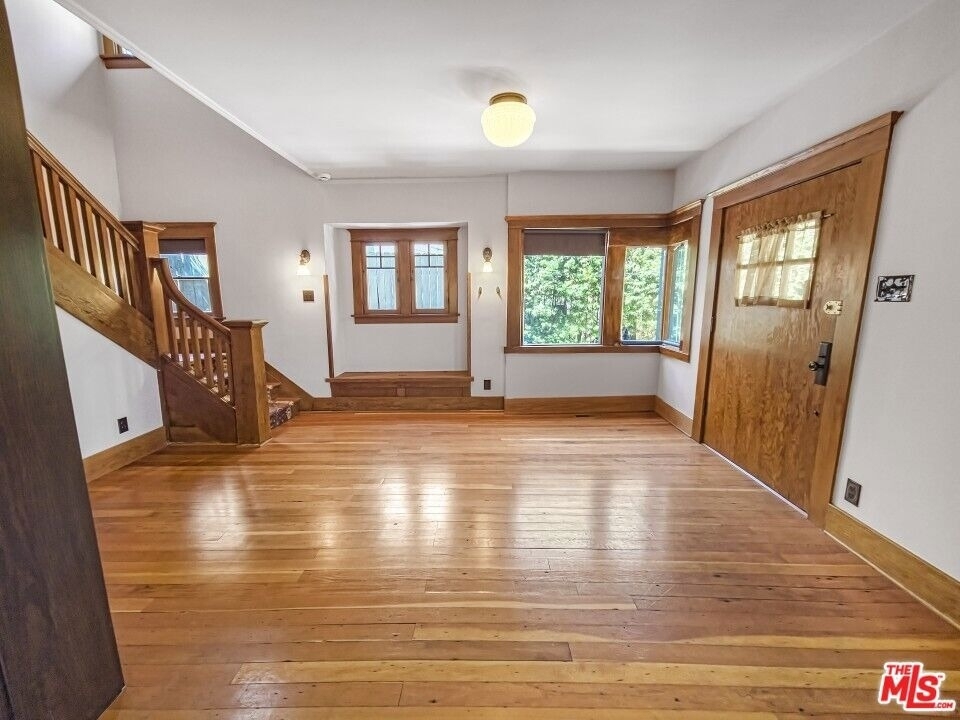 216 Mount Washington Drive - Photo 3