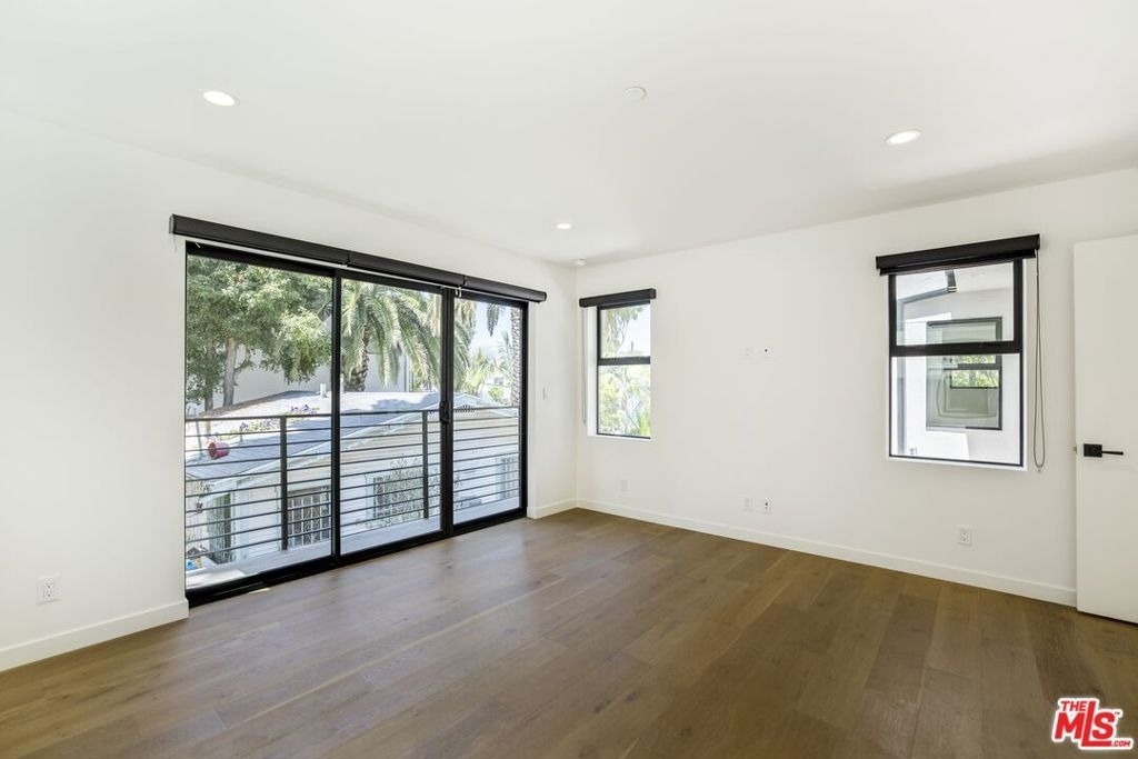 538 Vernon Avenue - Photo 31