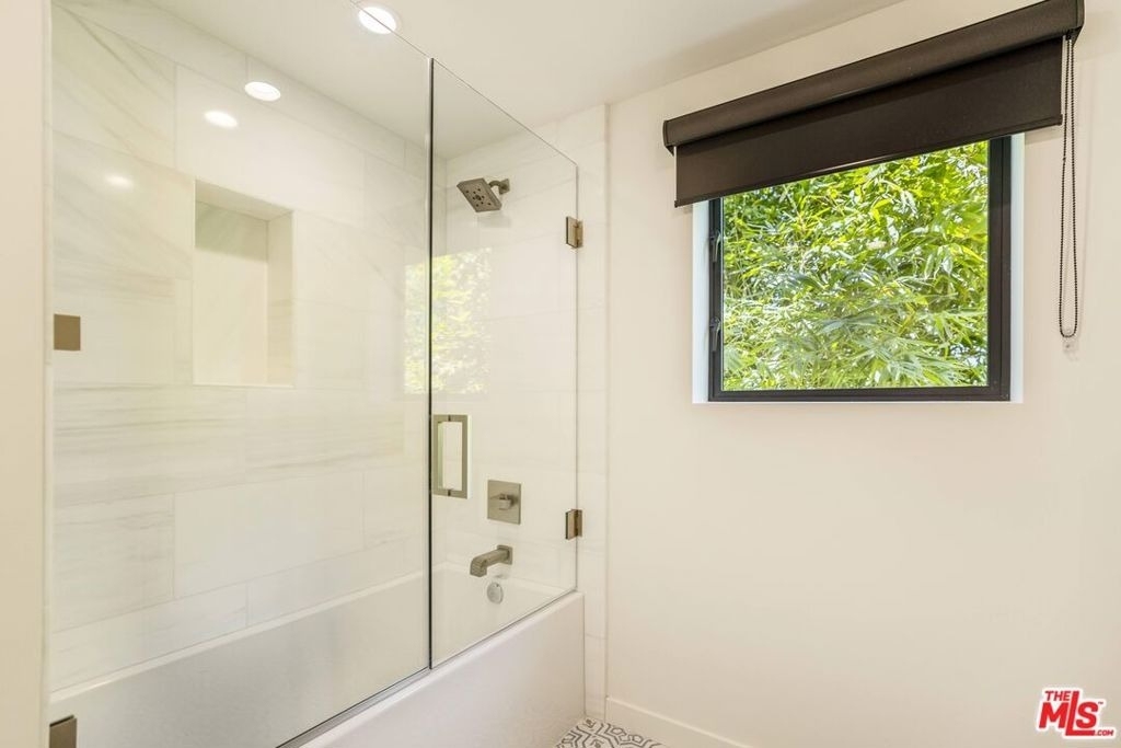 538 Vernon Avenue - Photo 28