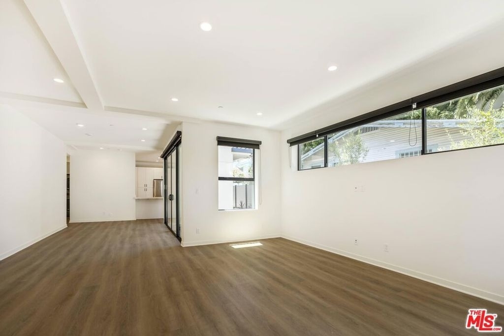 538 Vernon Avenue - Photo 10