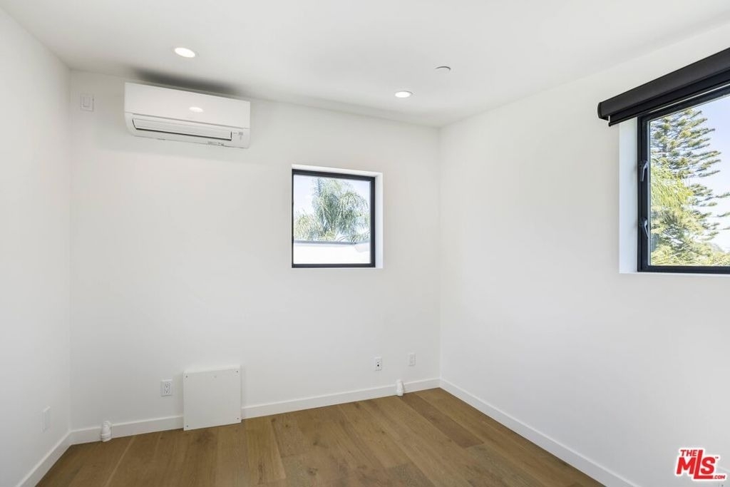 538 Vernon Avenue - Photo 19