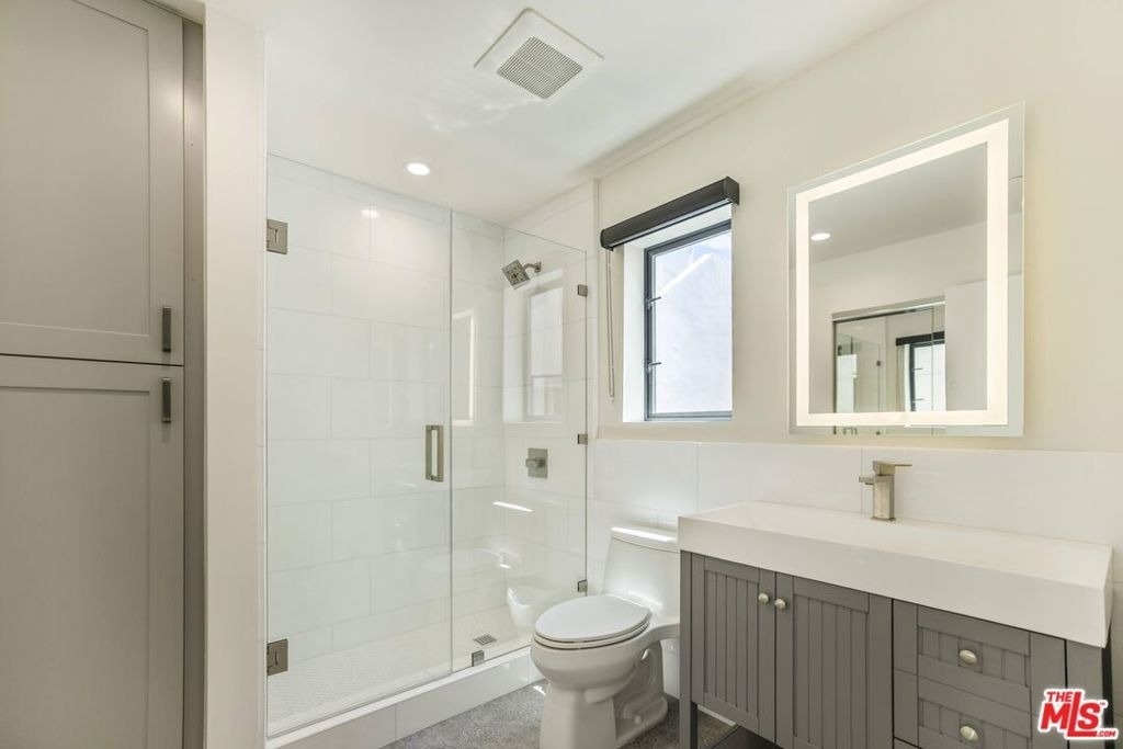 538 Vernon Avenue - Photo 22