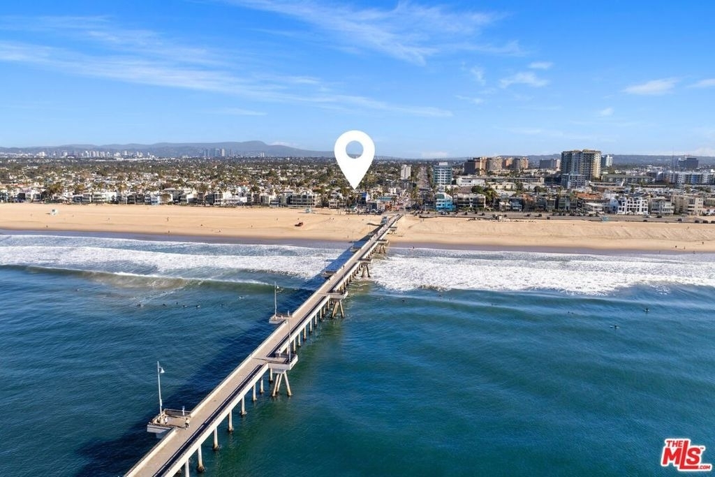 3007 Ocean Front Walk - Photo 1