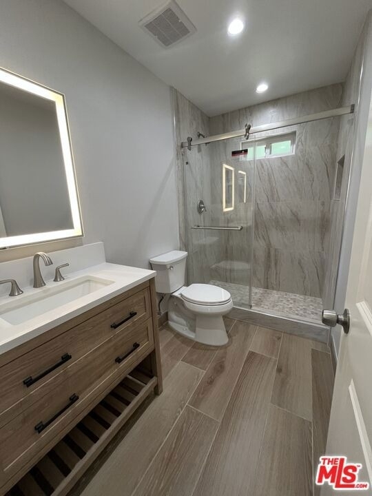 1840 Deodora Street - Photo 3