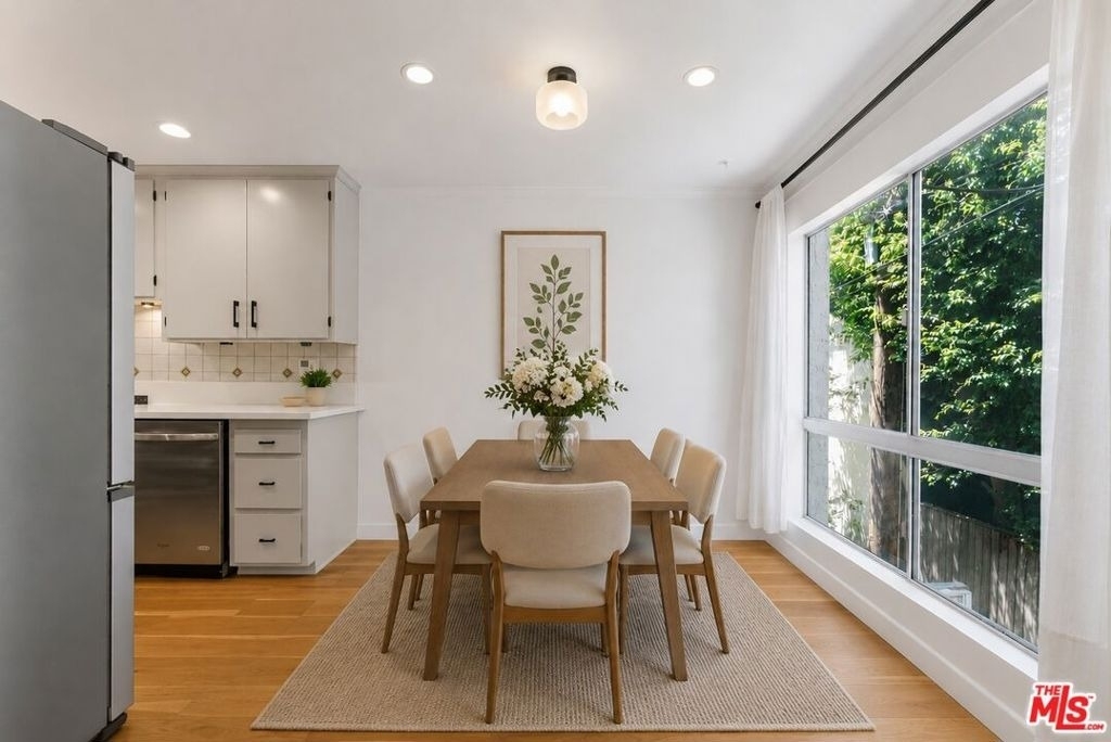 9061 Keith Avenue - Photo 4
