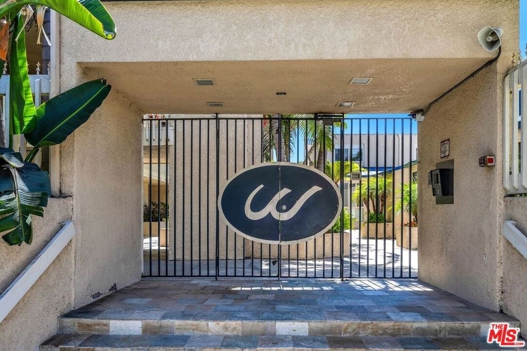7301 Vista Del Mar - Photo 1