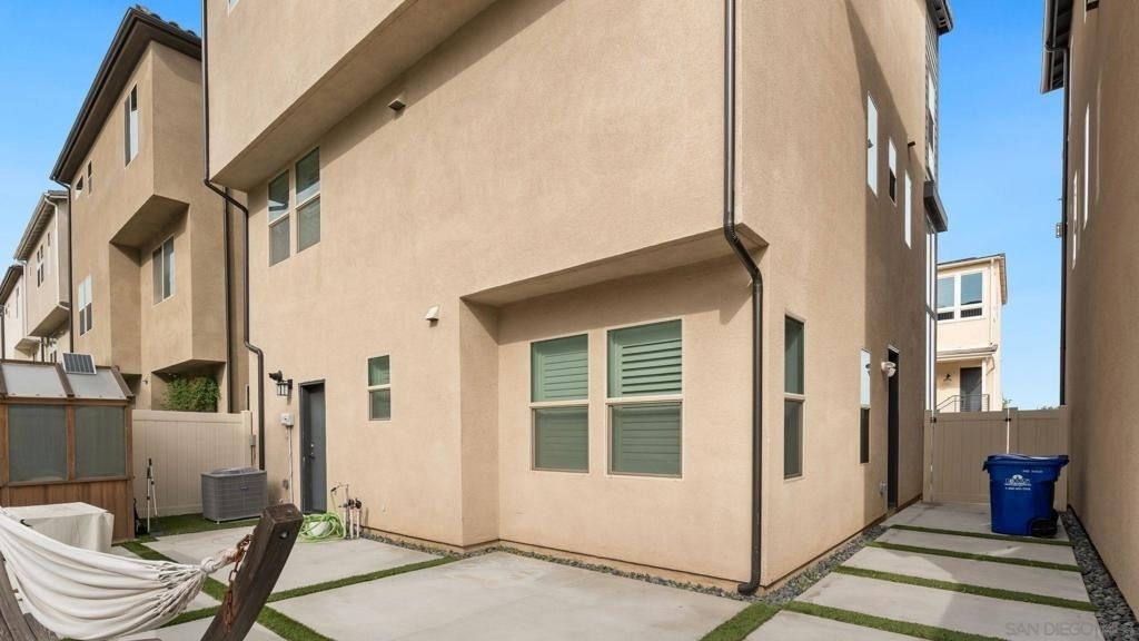 15681 Rennyson - Photo 4