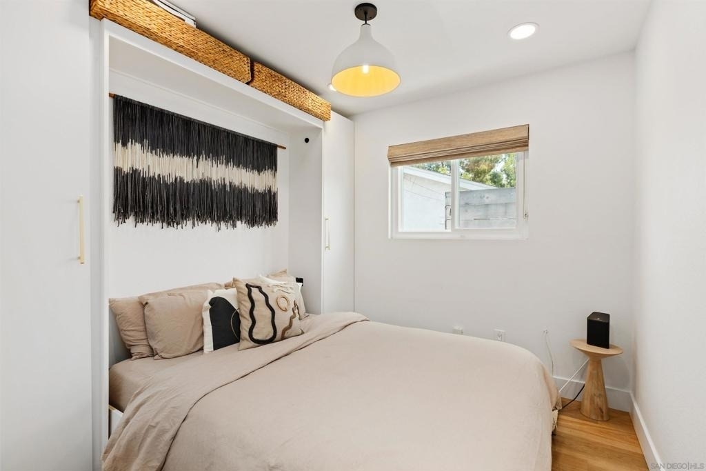 2068 Montclair Street - Photo 22