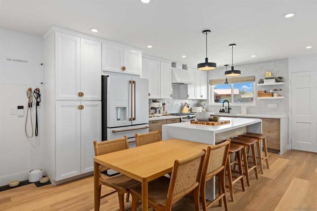 2068 Montclair Street - Photo 10