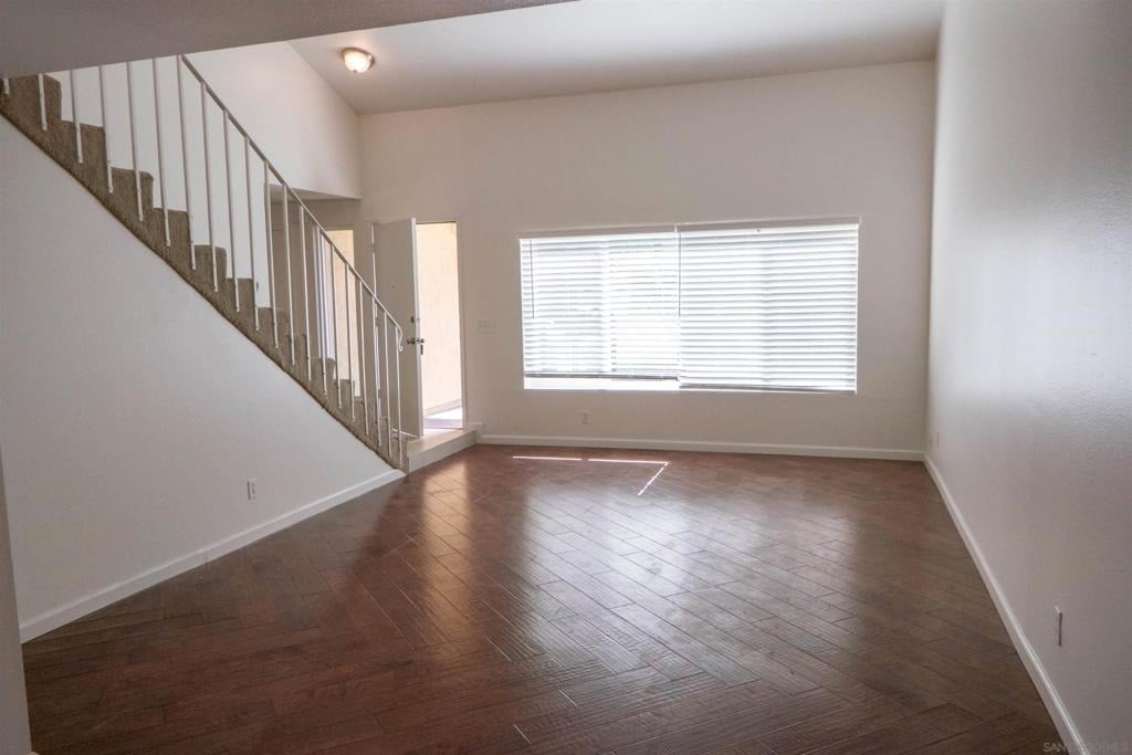 4258 Robbins Street - Photo 5