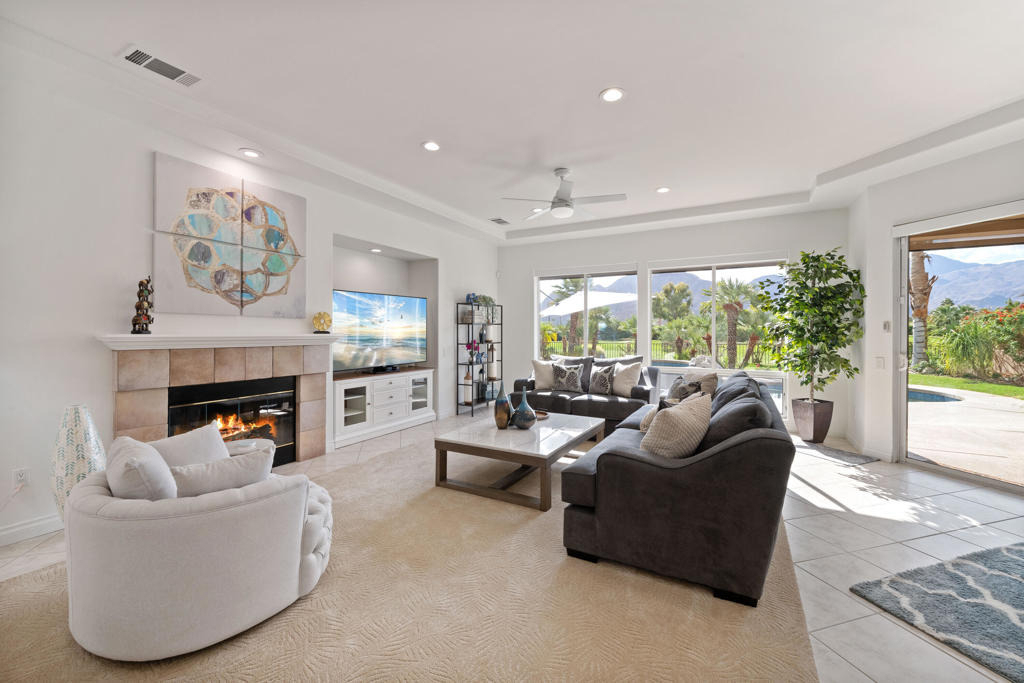78715 Castle Pines Drive - Photo 3