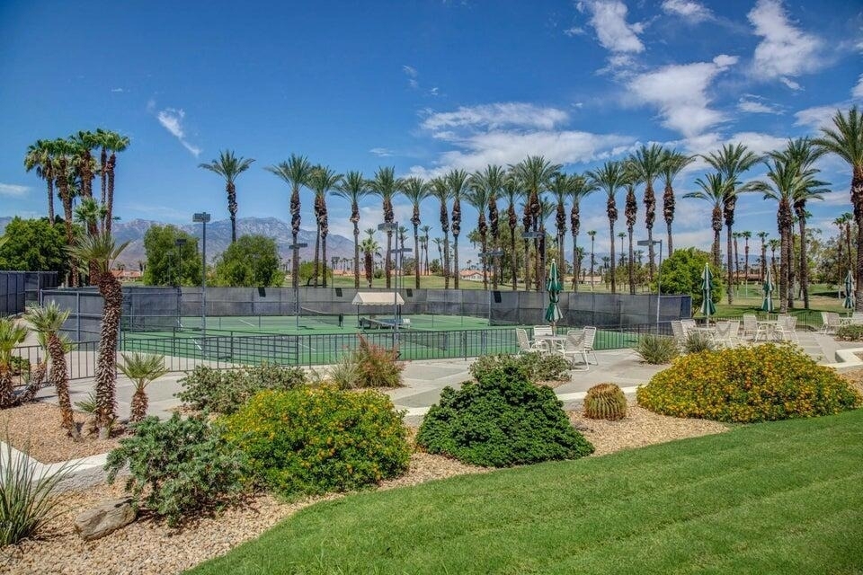 182 Desert Falls Circle - Photo 62