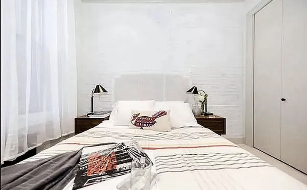 132 East 61st Street - Photo 8