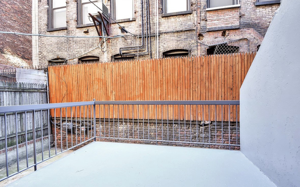 226 East 25th Street - Photo 8