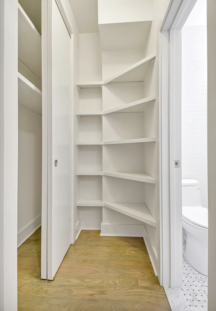226 East 25th Street - Photo 7