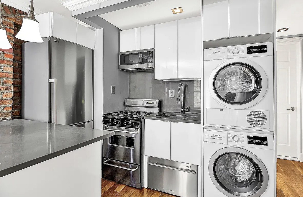 115 Mulberry Street - Photo 0