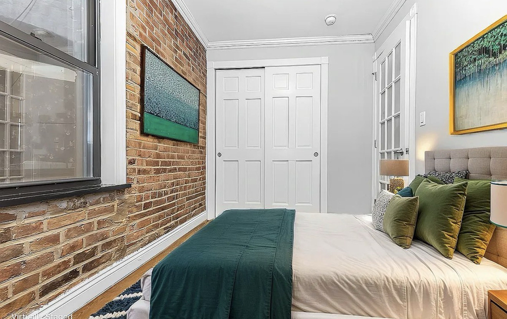 115 Mulberry Street - Photo 2