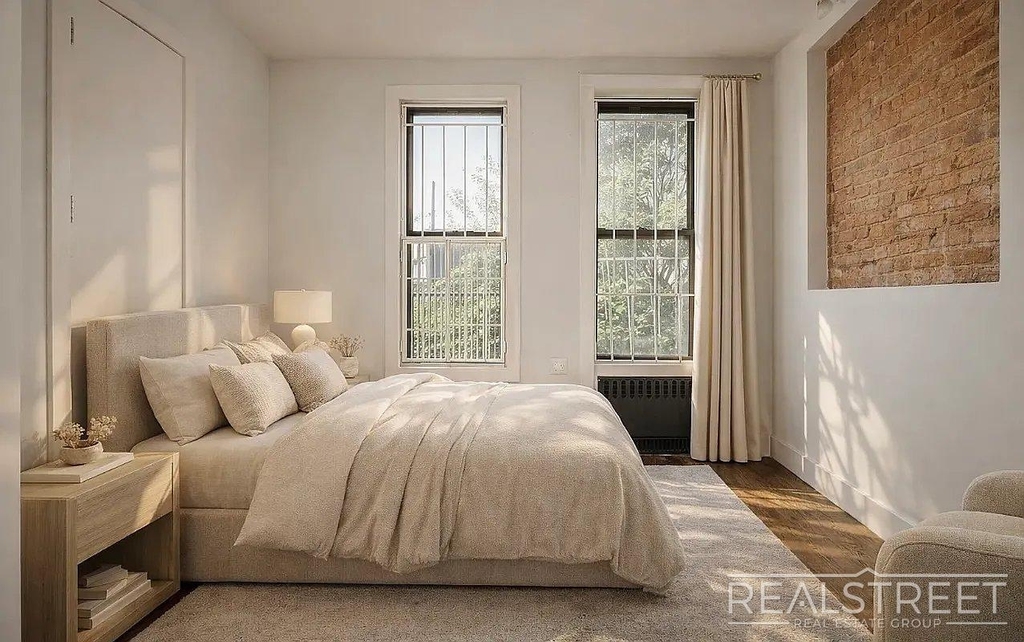 287 Troutman Street - Photo 2